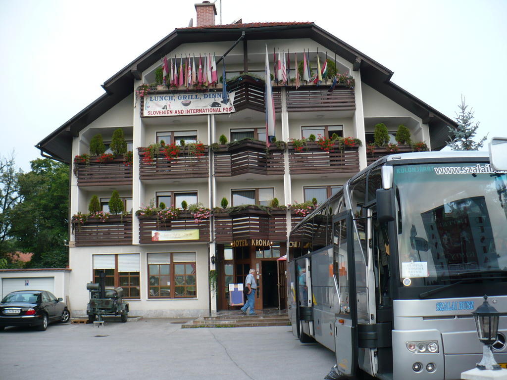 Hotel Krona Domžale Exteriér fotografie